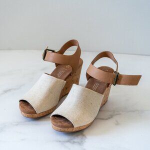 NEARLY NEW TOMS Tropez Wedge Sandals In Natural Oxford/Honey Leather Size 7